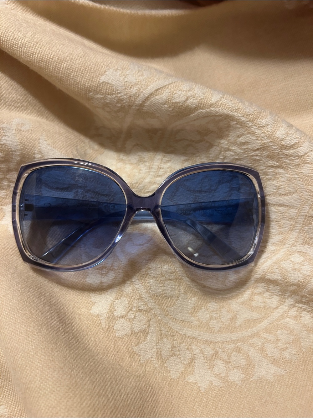Jessica Simpson Oversized Translucent Blue Frame Sunglasses